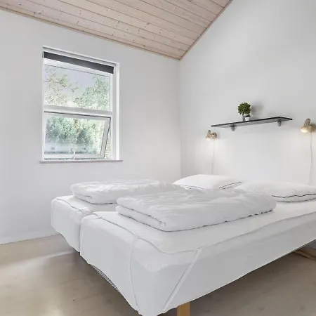 Holiday home Toa - 600m From The Sea In Lolland- Falster And Mon By Interhome *